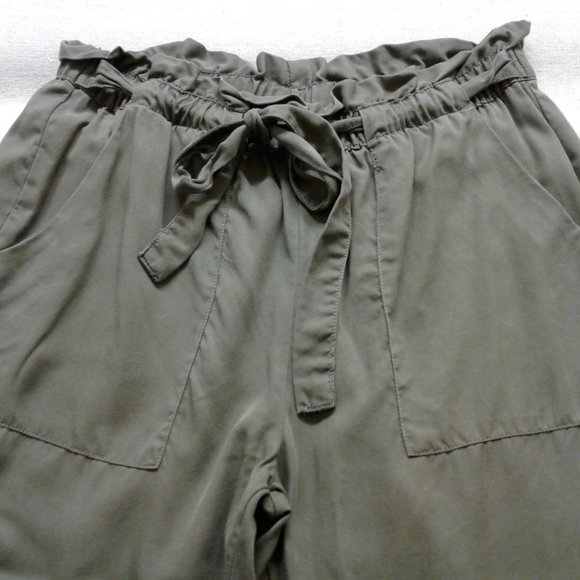 a.n.a  Adjustable Women Pants  Size  P/M - Picture 3 of 6